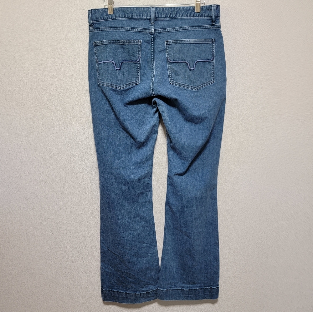 Kimes Ranch Jeans Lola Flare 14/32 Medium Wash